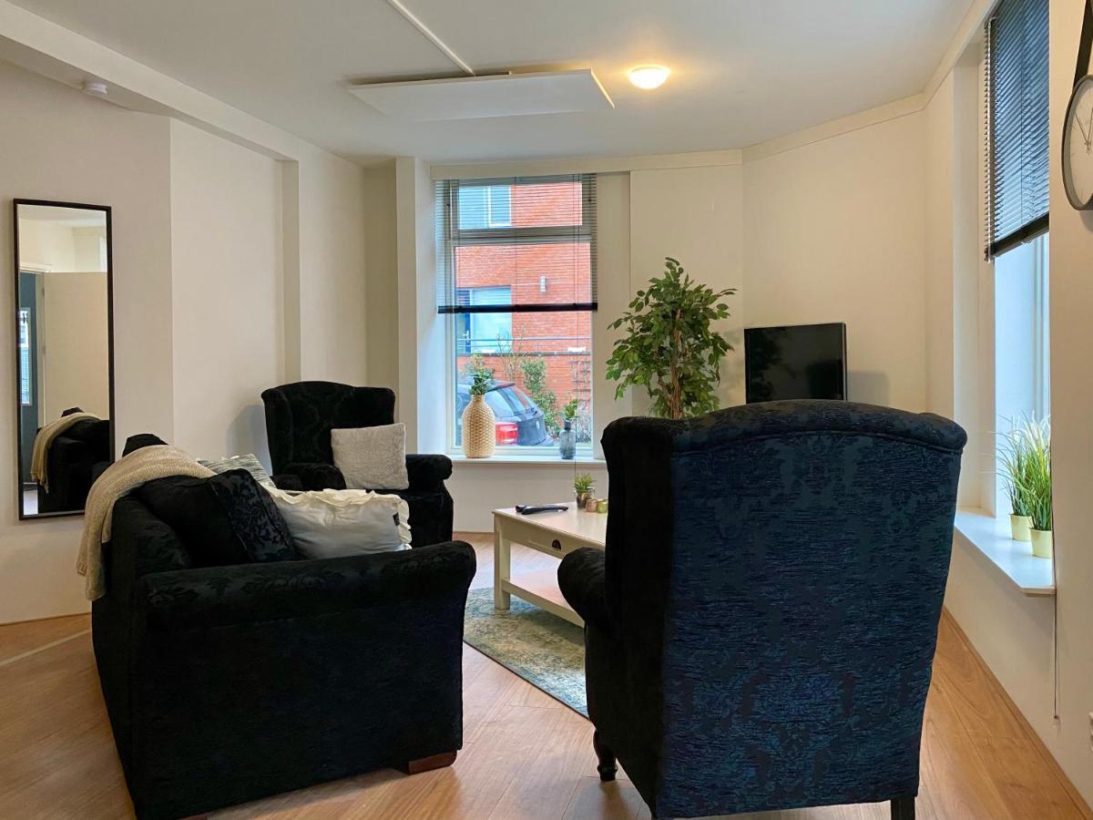 Het Hoekje - 2 Bedroom Family Friendly City Home Γκρόνιγκεν Εξωτερικό φωτογραφία