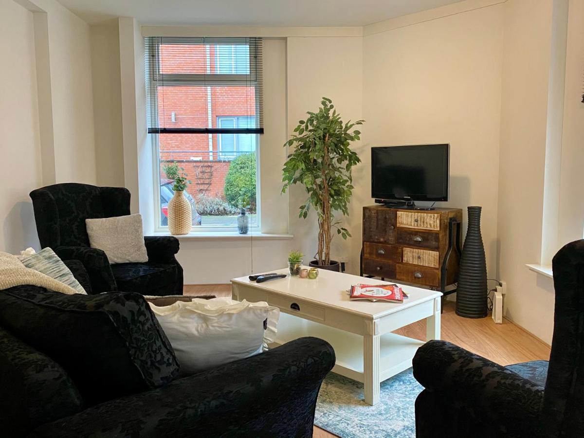Het Hoekje - 2 Bedroom Family Friendly City Home Γκρόνιγκεν Εξωτερικό φωτογραφία